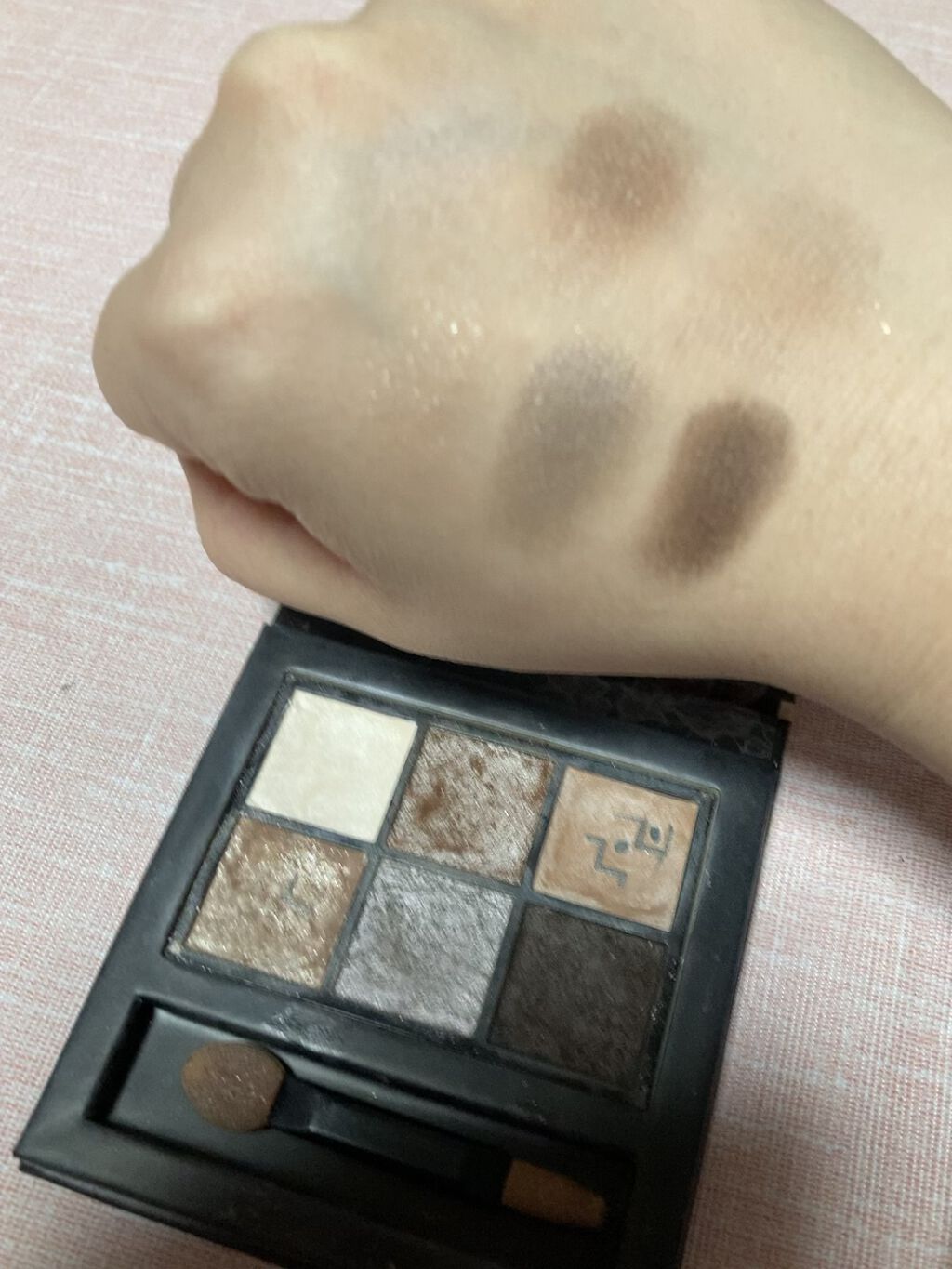 リシェ ヴェルヴェット シマー アイズ/Visée/アイシャドウパレットの動画クチコミ1つ目