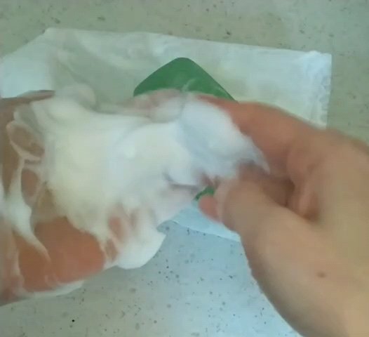 クレンジングリサーチ ソープ AHA＆ピール/クレンジングリサーチ/洗顔石鹸の動画クチコミ1つ目