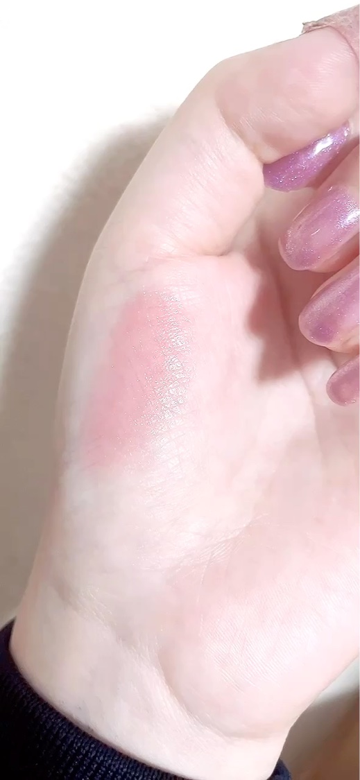 ホリデー メイクアップ コレクション 2023 /to/one/メイクアップキットの動画クチコミ2つ目