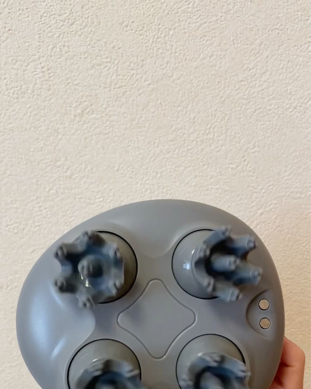 uka scalp brush kenzan/uka/スカルプブラシを使ったクチコミ（3枚目）