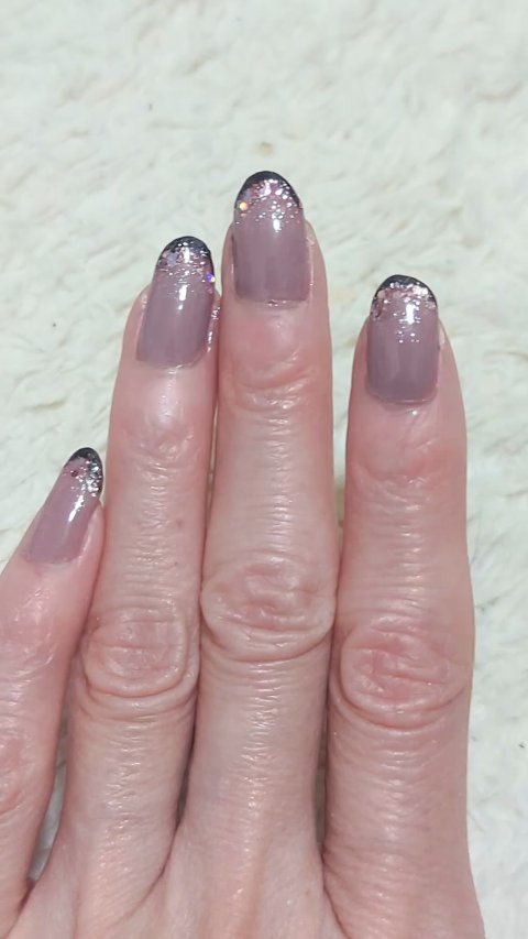 ネイルホリック ラメ トップコート 04 繊細シルバー/ネイルホリック/ネイルトップコートを使ったクチコミ（1枚目）