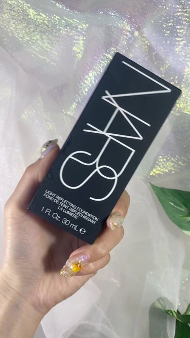 ライトリフレクティング ファンデーション/NARS/リキッドファンデーションの動画クチコミ1つ目