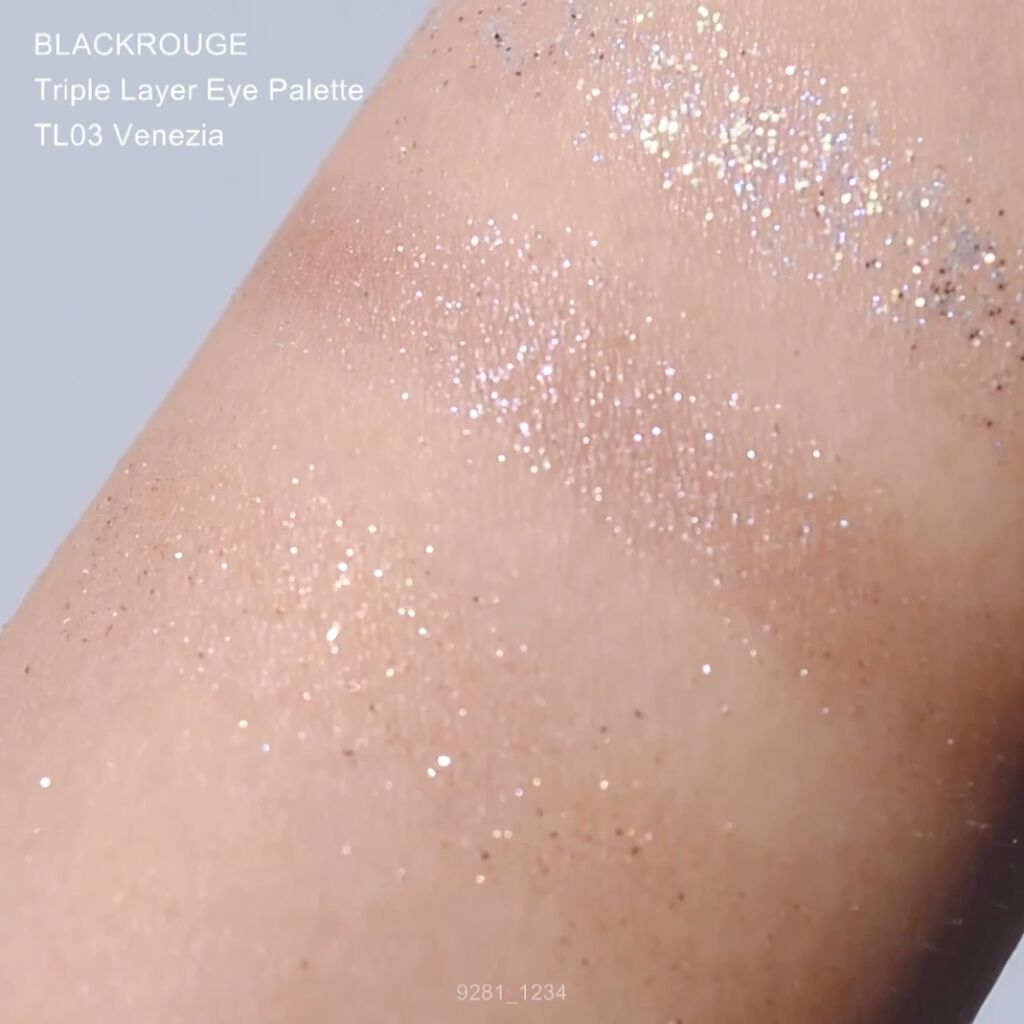トリプルレイヤーアイパレット/BLACK ROUGE/アイシャドウパレットの動画クチコミ4つ目