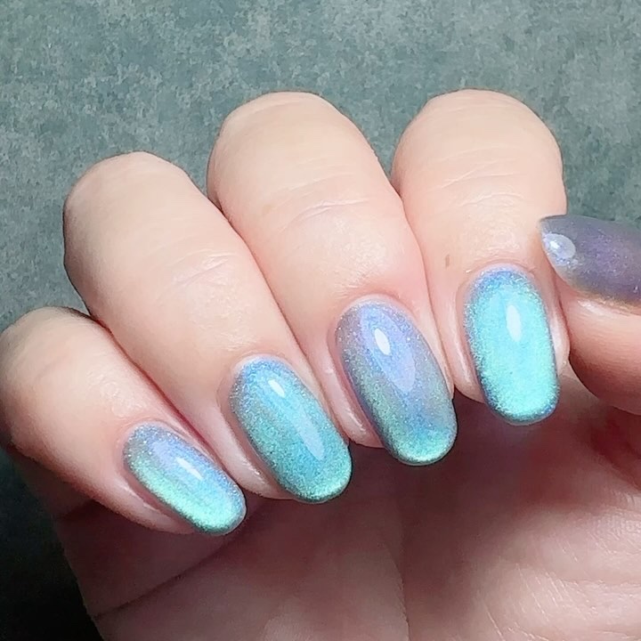 MACARON MAG SERIES/CRÉU/ジェルネイルの動画クチコミ1つ目