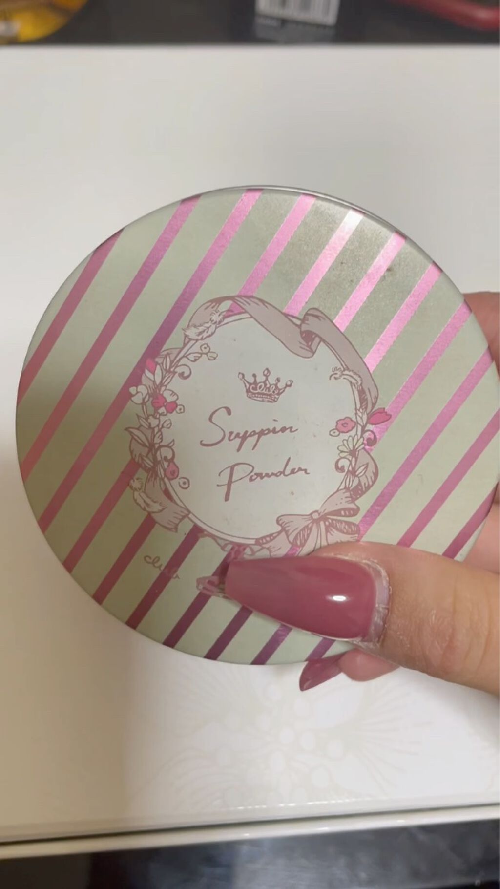 すっぴんパウダー B サクラスウィートソローの香り 2022/クラブ/プレストパウダーを使ったクチコミ（3枚目）