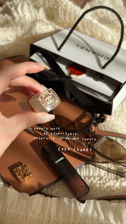 シャネル ルージュ ココ ボーム/CHANEL/口紅の人気ショート動画