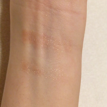 プリズム エアー シャドウ/CLIO/単色アイシャドウを使ったクチコミ（3枚目）