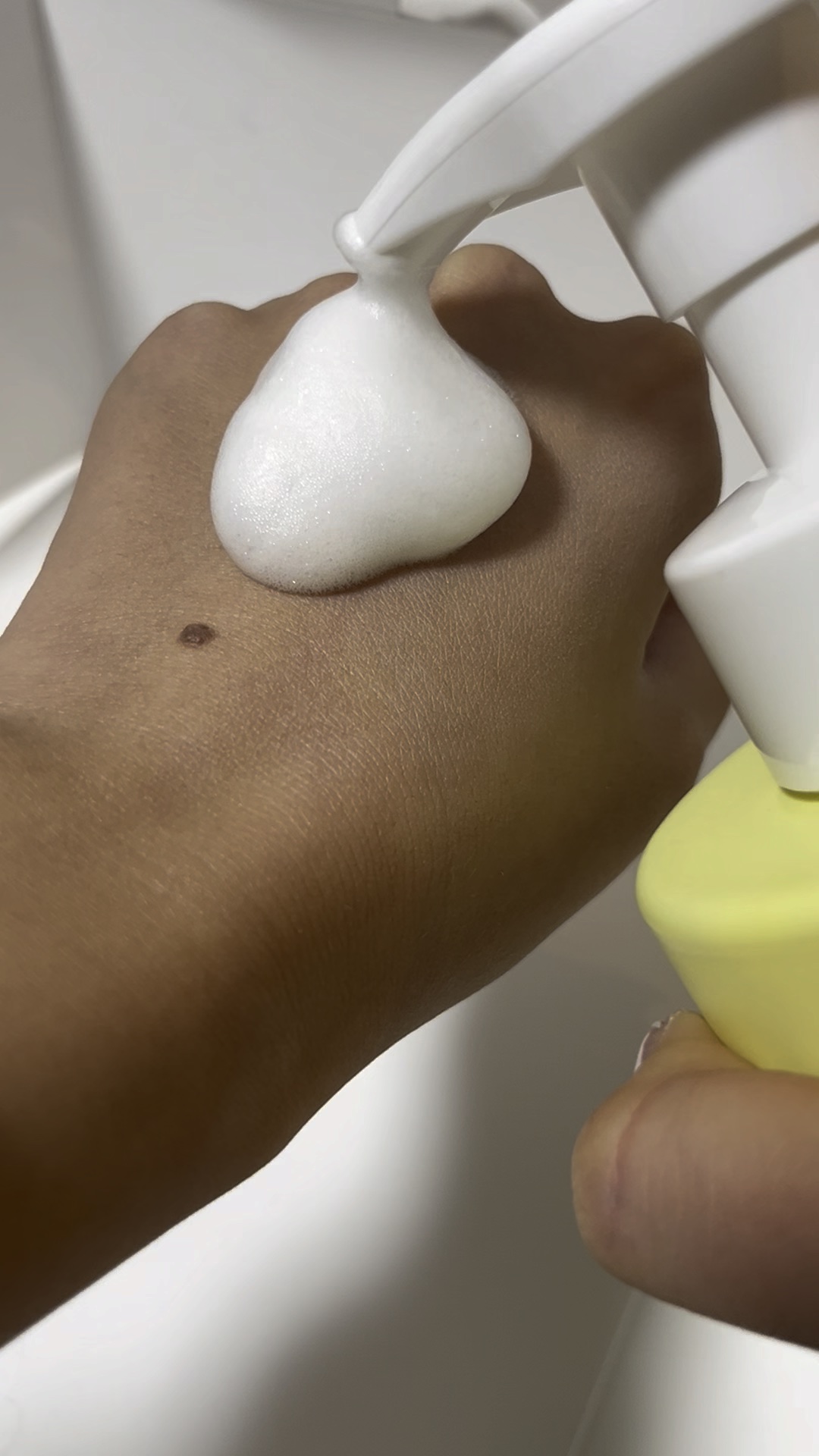 バブルトリートメント/urbanand/洗い流すヘアトリートメントの動画クチコミ1つ目