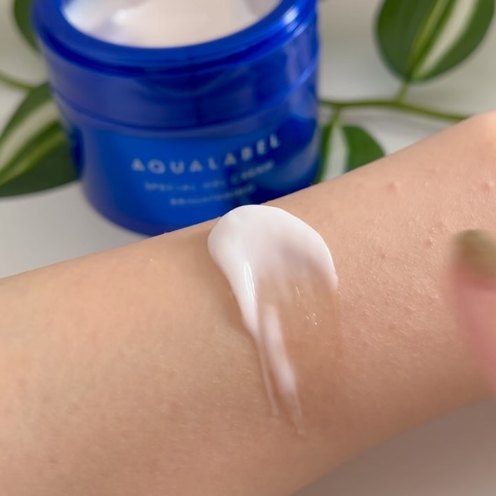 スペシャルジェルクリーム EX （ブライトニング） /アクアレーベル/オールインワン化粧品を使ったクチコミ（3枚目）