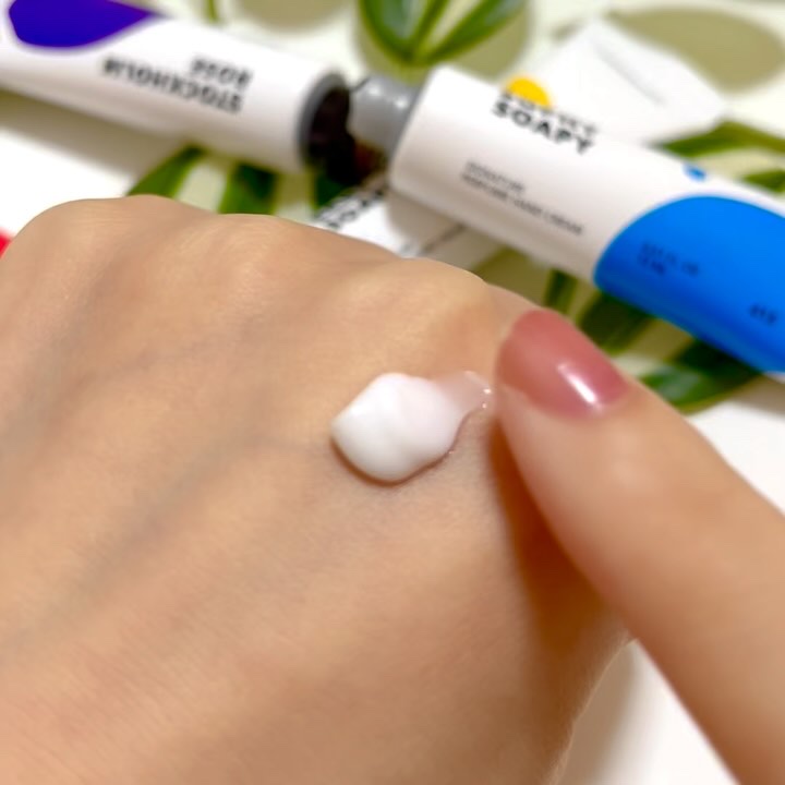 シグネチャーパフュームハンドクリームミニチュアギフトセット/DUFT&DOFT/ハンドクリームを使ったクチコミ（2枚目）