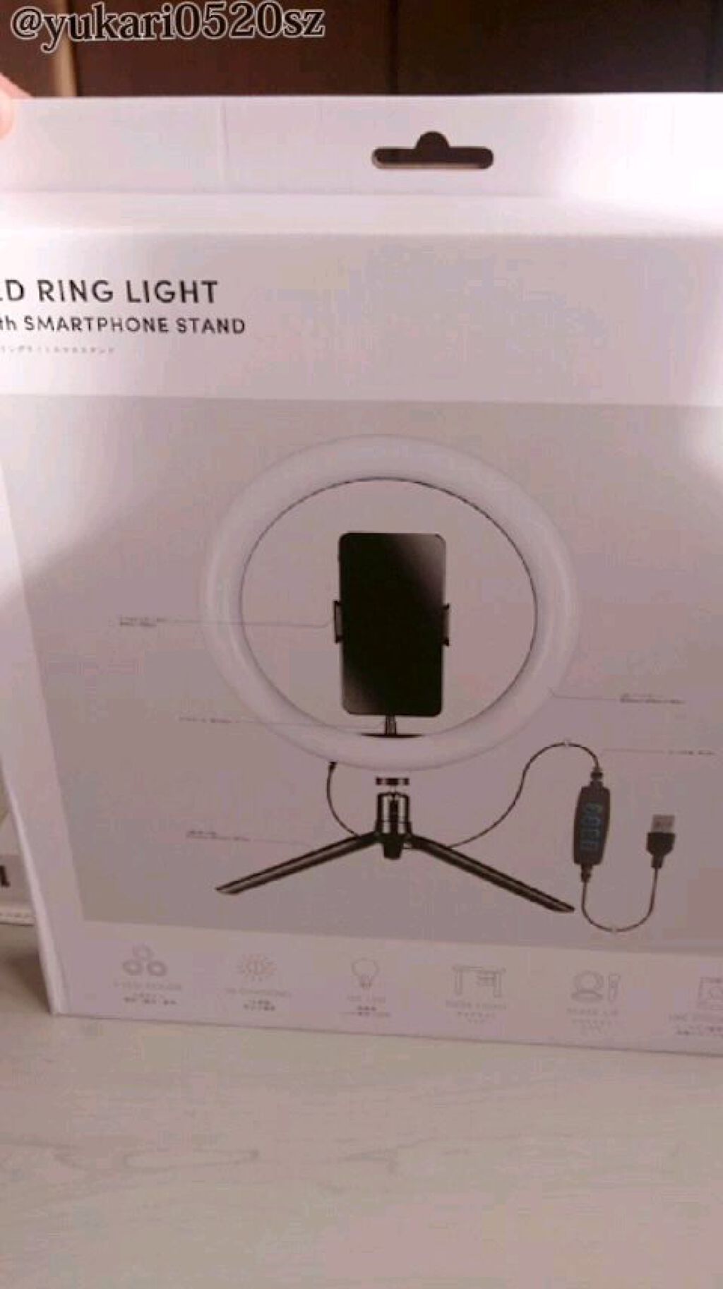 LEDリングライトスマホスタンド/3COINS/その他を使ったクチコミ（1枚目）