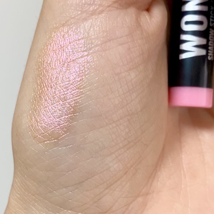 ワンダー ラスト アイシャドウ スティック/リンメル ロンドン/スティックアイシャドウの動画クチコミ2つ目