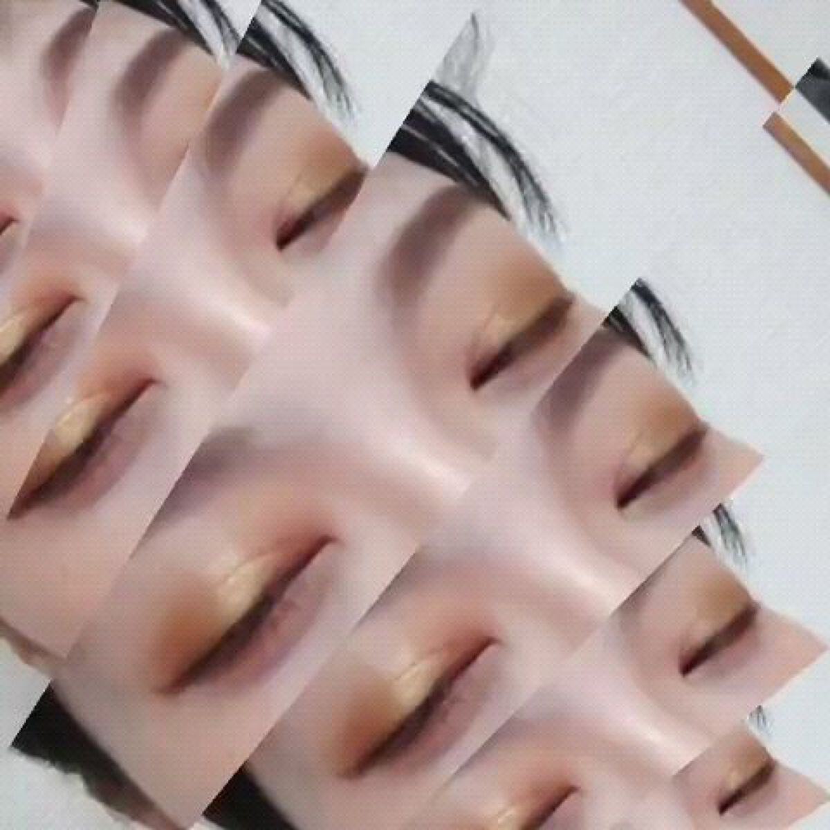  ラッシュライフ/ColourPop/アイシャドウパレットの動画クチコミ4つ目