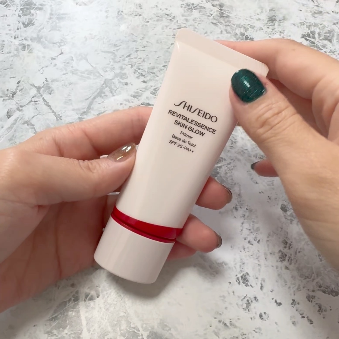 エッセンス スキングロウ ファンデーション/SHISEIDO/リキッドファンデーションを使ったクチコミ（2枚目）