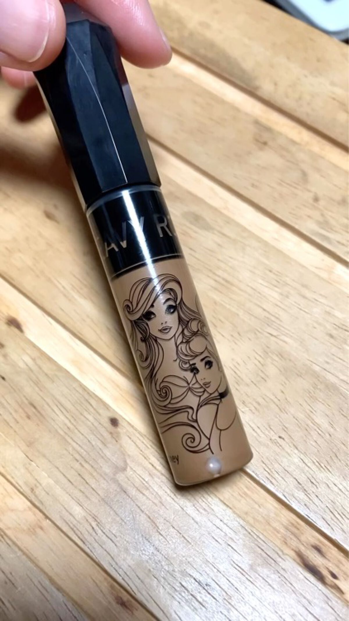 カラーリングアイブロウ/ヘビーローテーション/眉マスカラの動画クチコミ1つ目