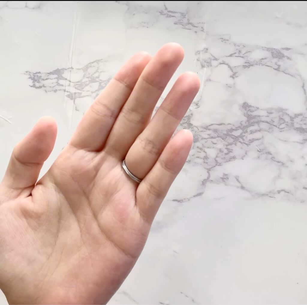 タイム レボリューション レッドアルゲ トリートメント エッセンス/MISSHA/化粧水の動画クチコミ2つ目