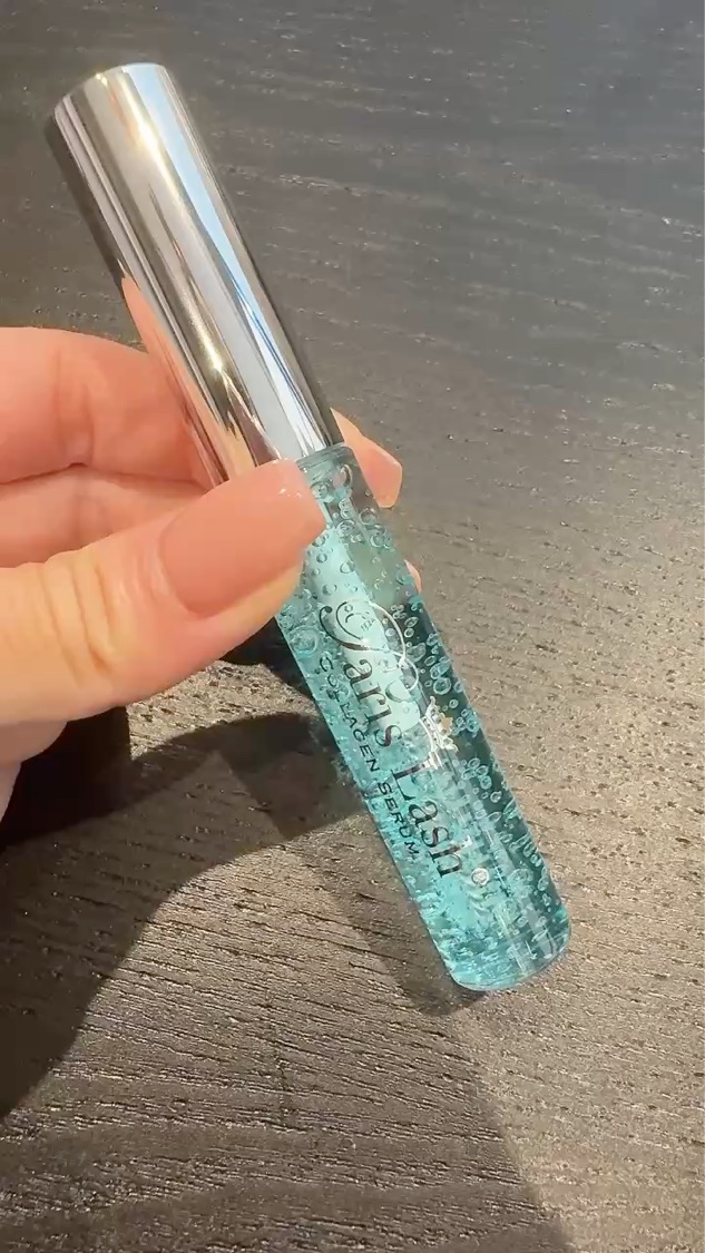 パリスラッシュ💖

パリスラッシュの成分⇩

【パンテノール】
トリートメント成分でまつ毛をケアします。
 
【ダイズ油・水溶性コラーゲン・ヒアルロン酸Na】
うるおい成分でまつ毛にツヤやみずみずしさをプラスします。
 
【11種のアミノ