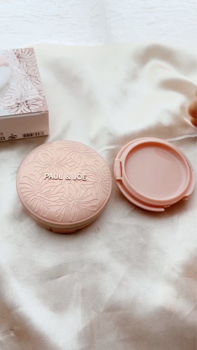 シースルー ヴェール コンパクト/PAUL & JOE BEAUTE/ファンデーションを使ったクチコミ（3枚目）