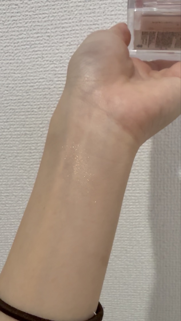 ビディボブ ハイライター/Glint/パウダーハイライトを使ったクチコミ（2枚目）