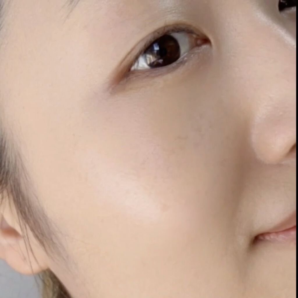 ザ・ライトバルブ エッセンシャル オイル イン ファンデーション/shu uemura/リキッドファンデーションの動画クチコミ1つ目