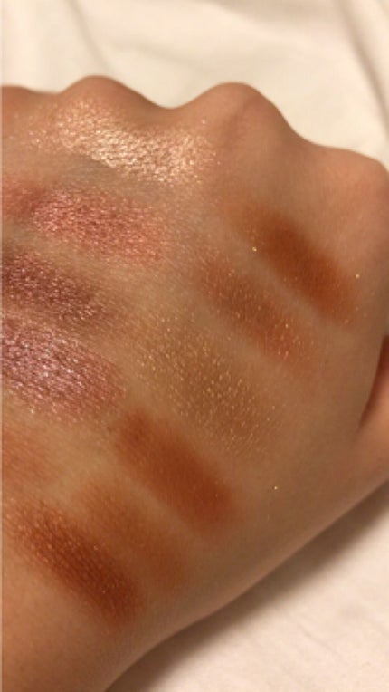 シルキースフレアイズ/キャンメイク/アイシャドウパレットを使ったクチコミ(2枚目)