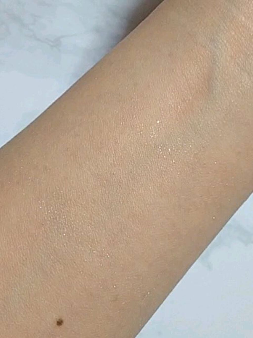 ARTISTARMAKE Ｓ トッピングシャワー/COSMETIC PRESS/単色アイシャドウの動画クチコミ5つ目