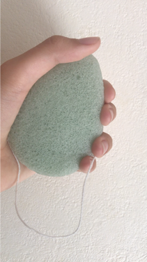 天然こんにゃくパフ/DAISO/その他スキンケアグッズを使ったクチコミ（2枚目）