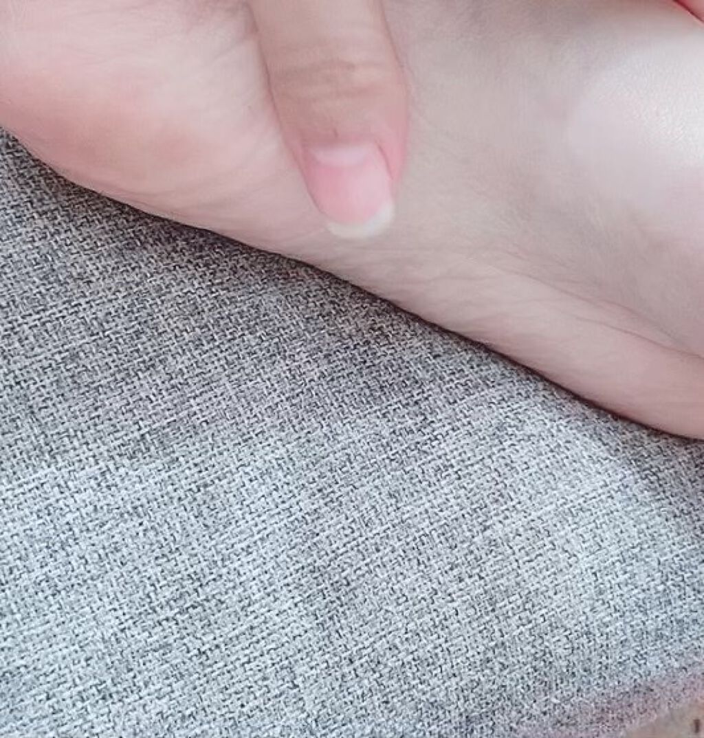 ベビーフット 保湿密封ソックス/ベビーフット/レッグ・フットケアの動画クチコミ5つ目