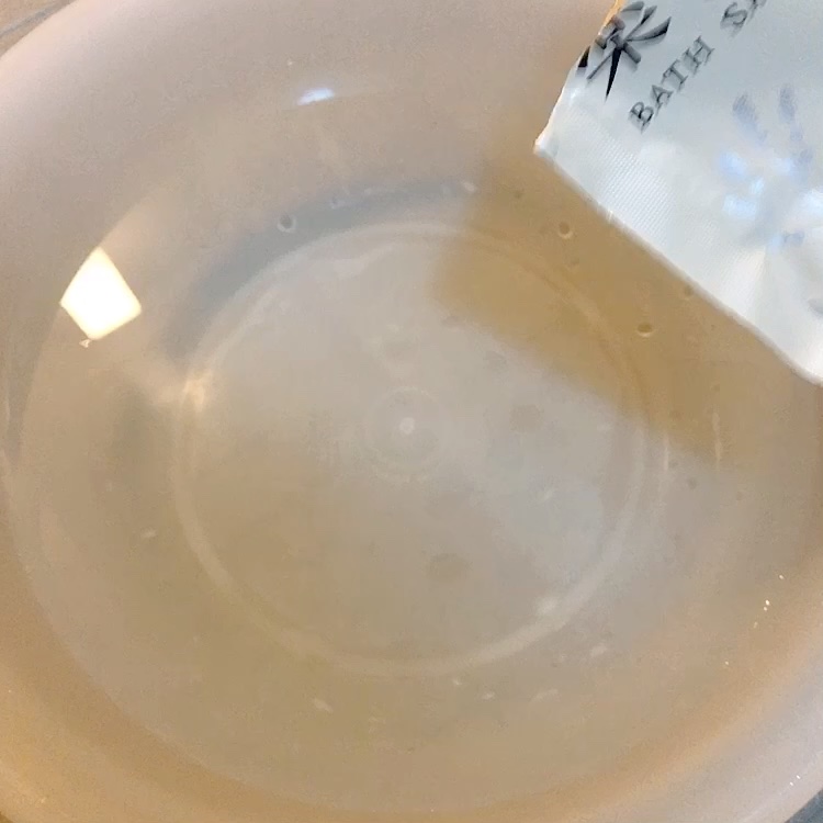 薬湯 バスソルト/ロフトファクトリー/生薬系入浴剤を使ったクチコミ（2枚目）