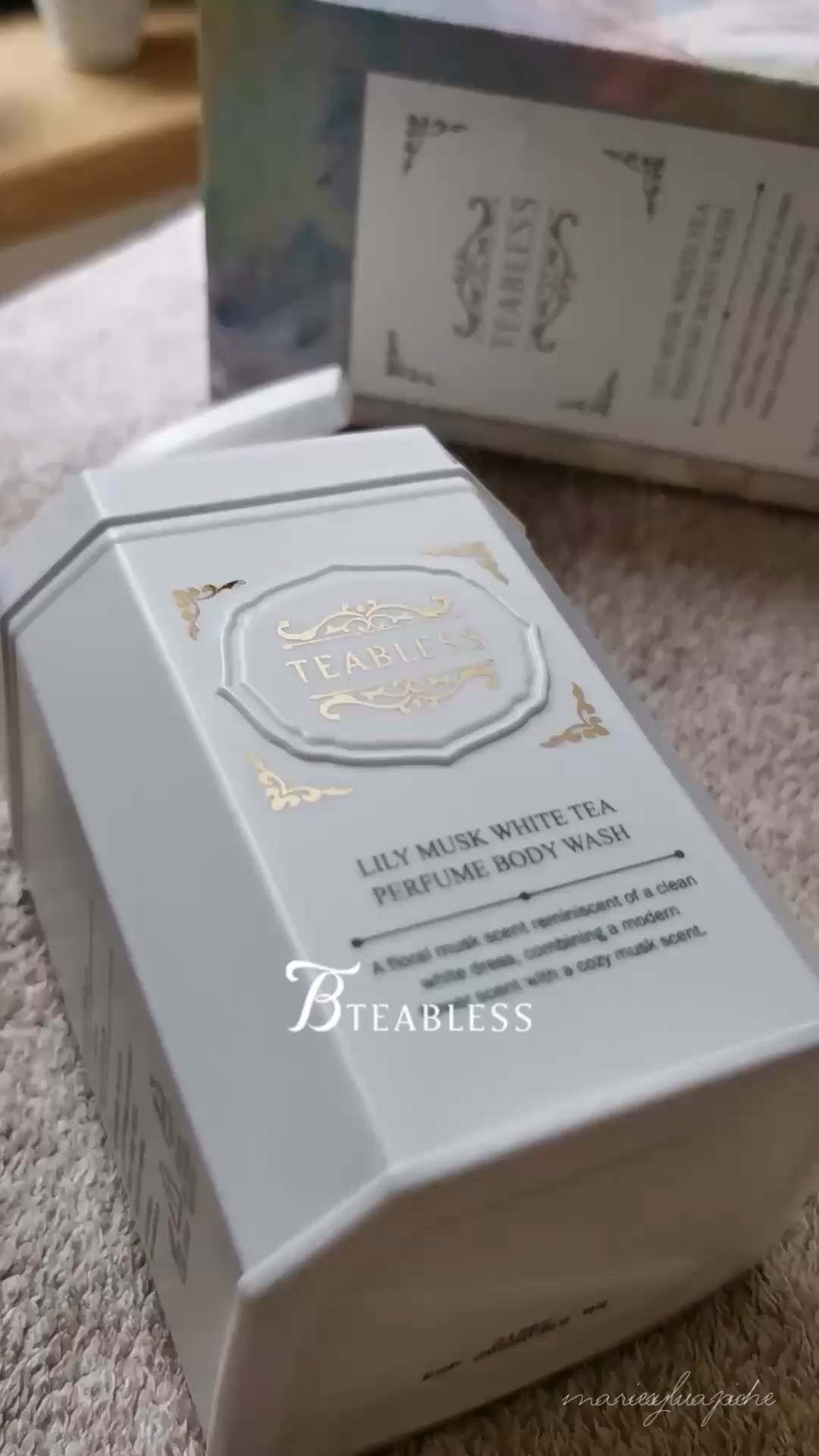 パフュームボディウォッシュ リリームスクホワイトティー/TEABLESS/ボディソープを使ったクチコミ（1枚目）