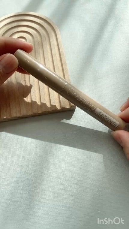 シェーディングペンシル/CEZANNE/ハイライト・シェーディングの人気ショート動画