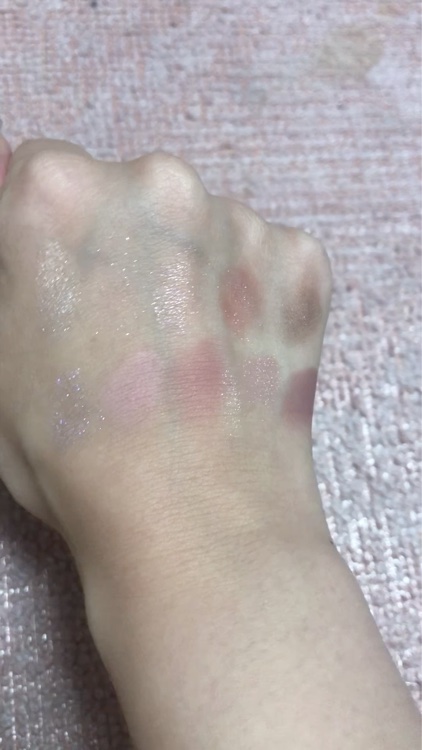 シーズナルブレンディングアイシャドウパレット/Peach C/アイシャドウパレットの動画クチコミ1つ目