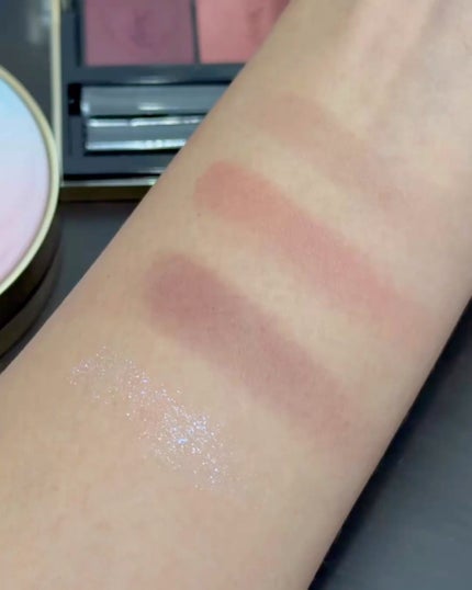 クチュール ミニ クラッチ/YVES SAINT LAURENT BEAUTE/アイシャドウパレットを使ったクチコミ(4枚目)