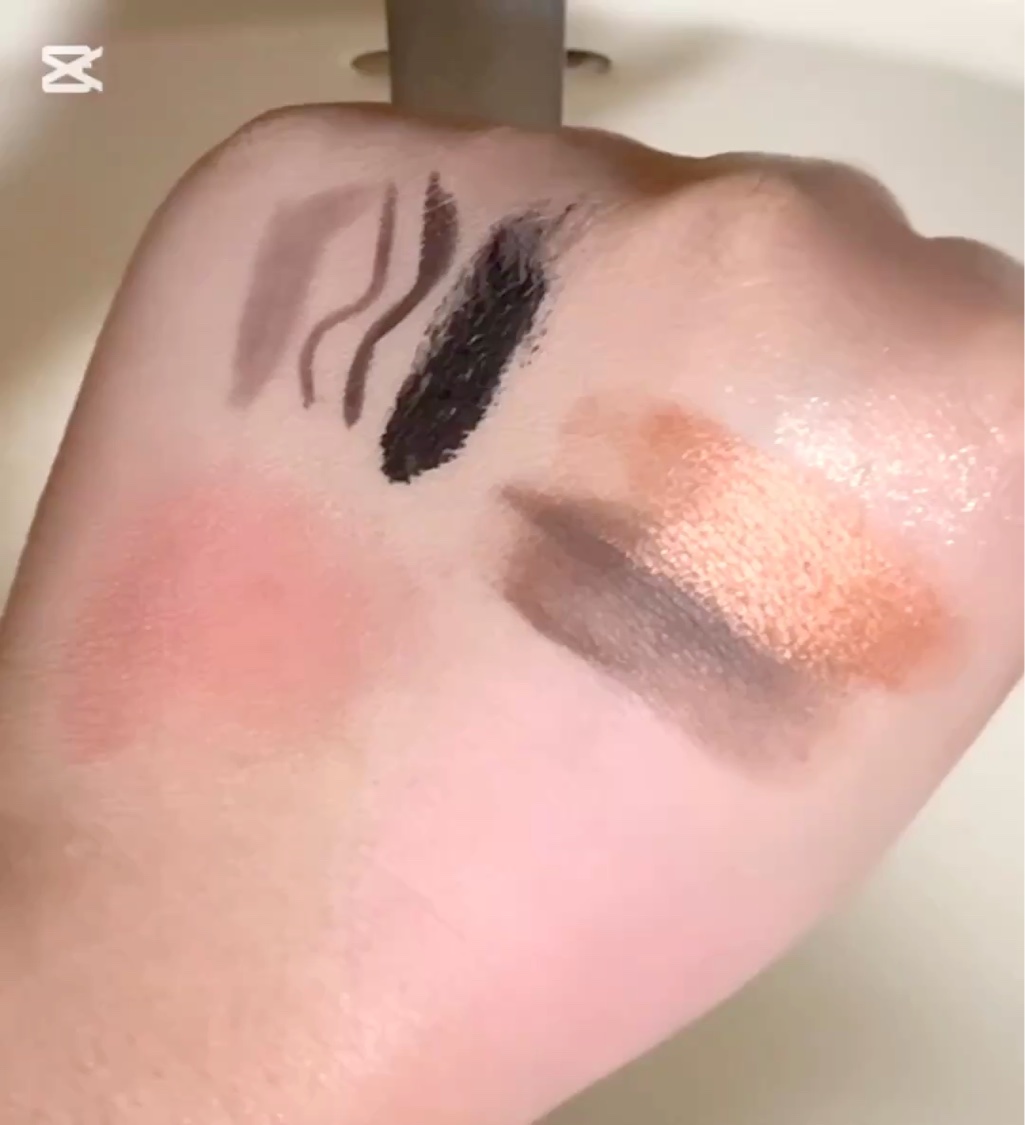 アルティム8∞ スブリム ビューティ クレンジング オイルｎ/shu uemura/オイルクレンジングを使ったクチコミ（3枚目）