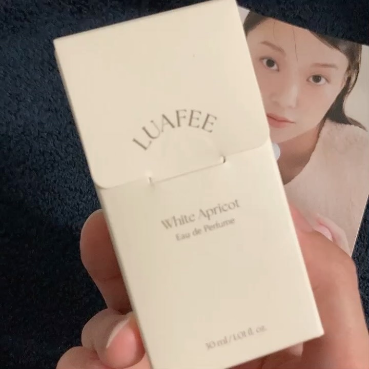 ホワイトアプリコット/LUAFEE/香水(レディース)を使ったクチコミ（2枚目）
