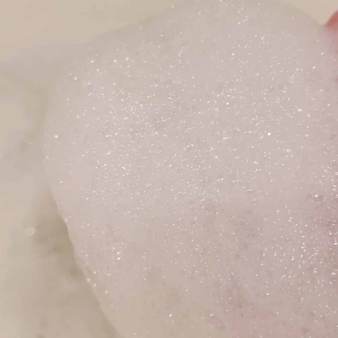 贅沢泡とろ プレミアム 入浴料 クラシックブルームの香り/お湯物語/保湿系入浴剤の動画クチコミ4つ目