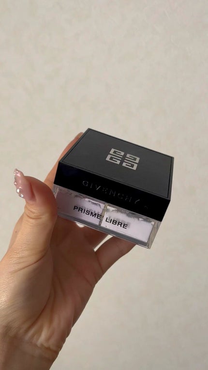 プリズム・リーブル/GIVENCHY/ルースパウダーの人気ショート動画