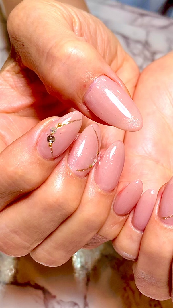 #ネイル,#上品ネイル,#モテネイルのネイルデザイン