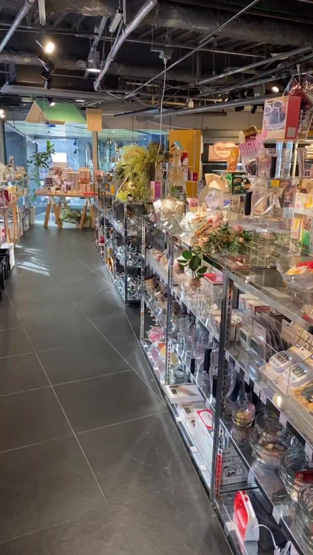 Q今年最後の”メガ割”何買うか決めた？？？👀

コレからの冬に超ピッタリな
乾燥ケア且つエイジングケアまで出来る
肌再生パックが最高すぎた。。。🫶🏻🥹

#milktouch #ミルクタッチ #NMNマスク #スキンケア #qoo1