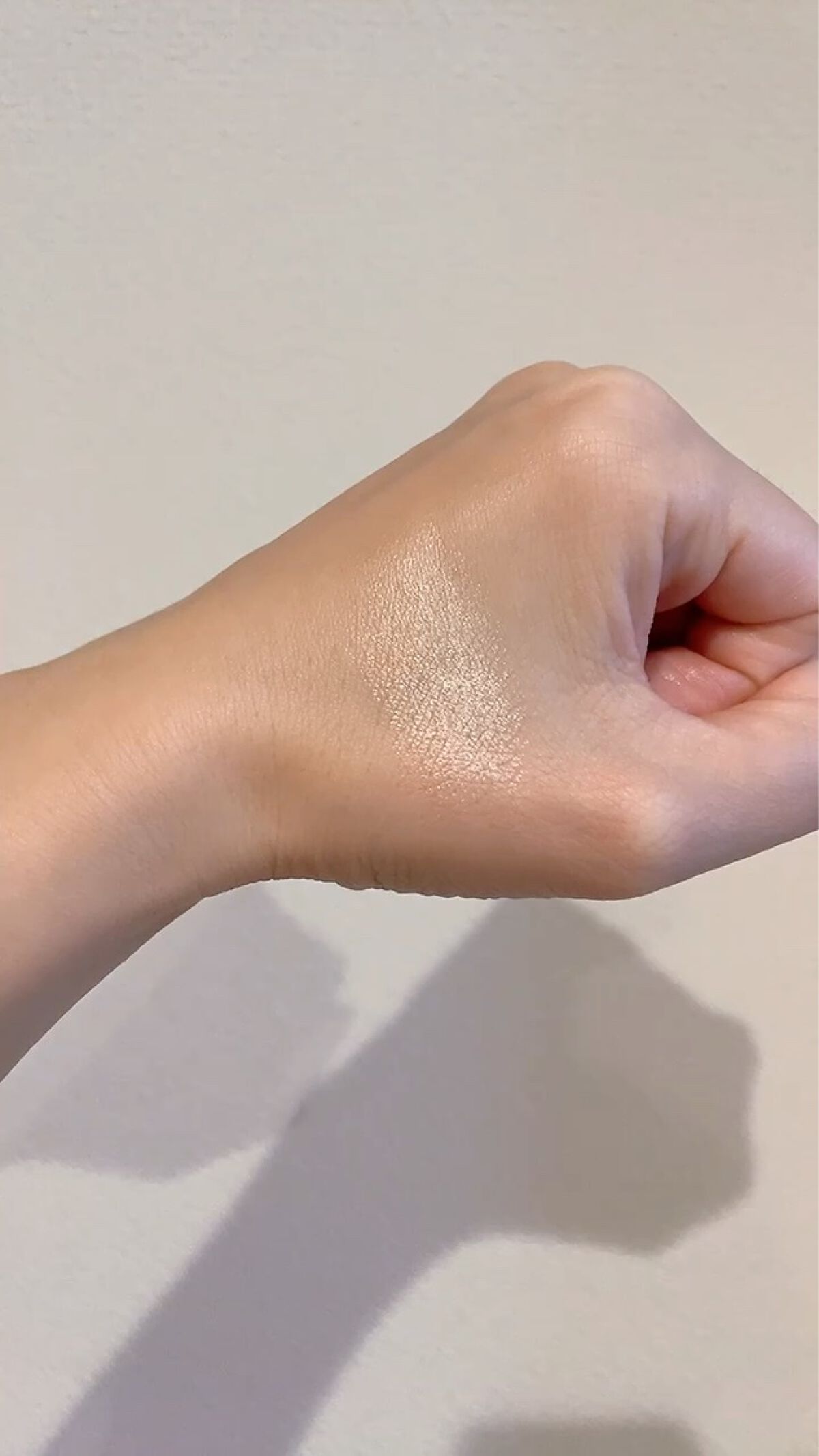 フェイスハイライター デュオスティック/YVES SAINT LAURENT BEAUTE/スティックハイライトの動画クチコミ5つ目