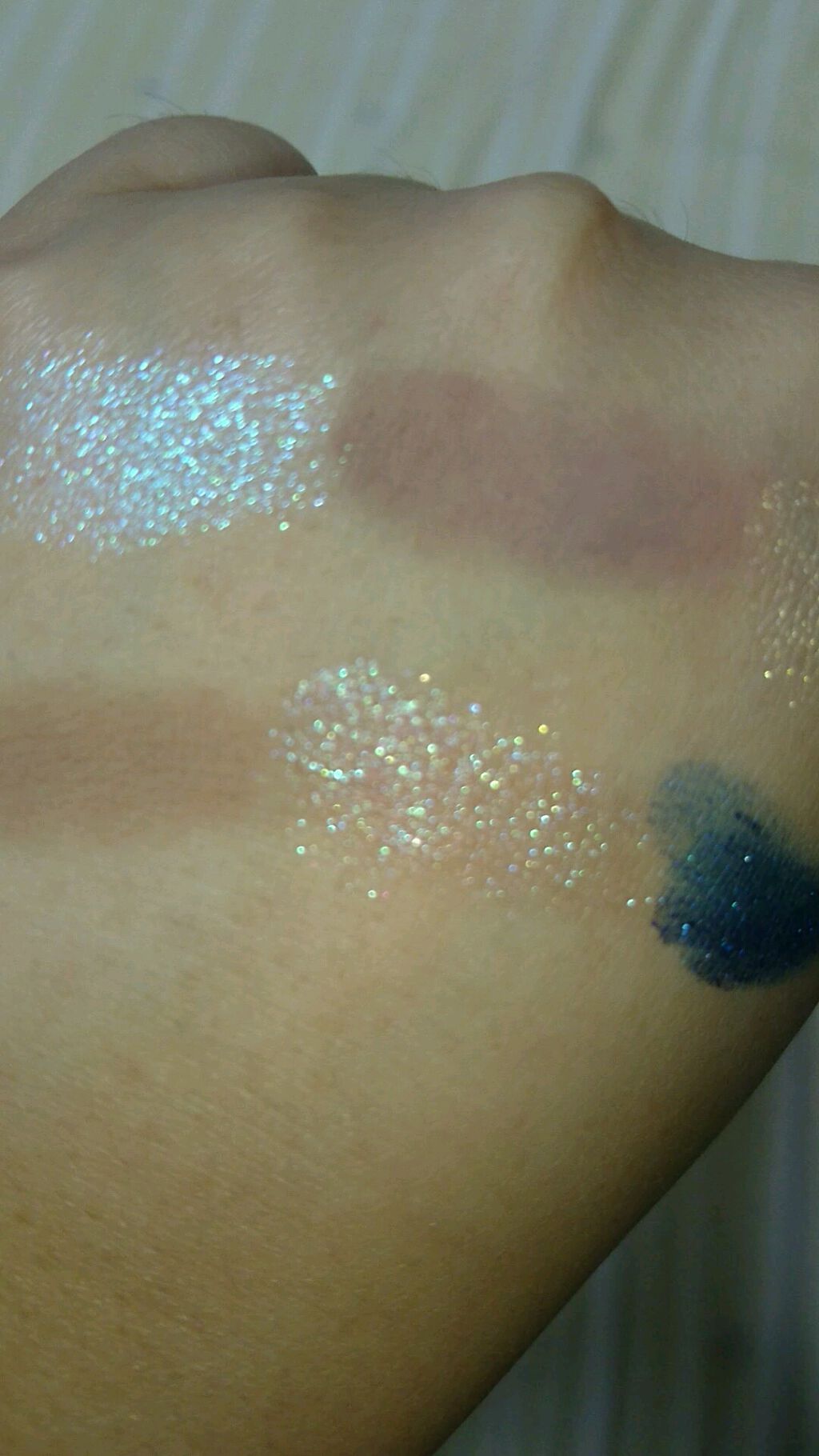 ブルーレルム/stila/アイシャドウパレットを使ったクチコミ（3枚目）