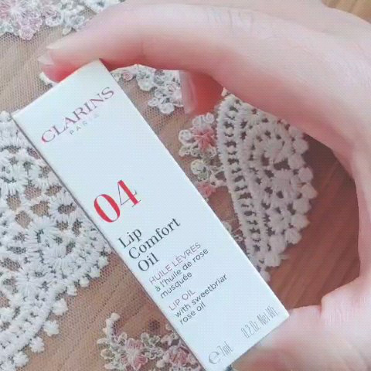 リップコンフォートオイル/CLARINS/リップグロスの動画クチコミ2つ目