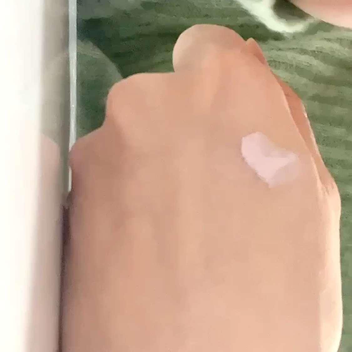 B.A デイセラム リキッド /B.A/化粧下地の動画クチコミ1つ目