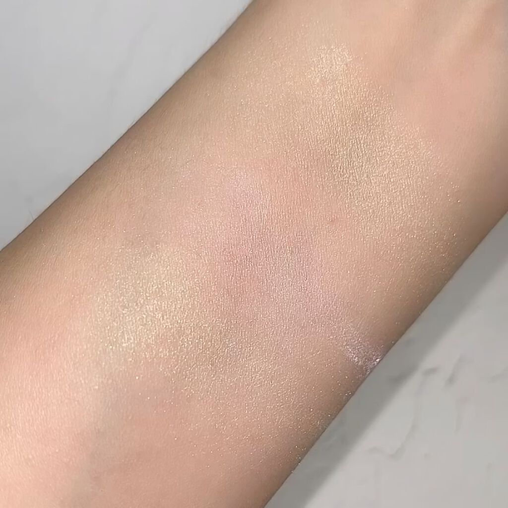 beyond powder/Illamasqua/パウダーハイライトの動画クチコミ5つ目