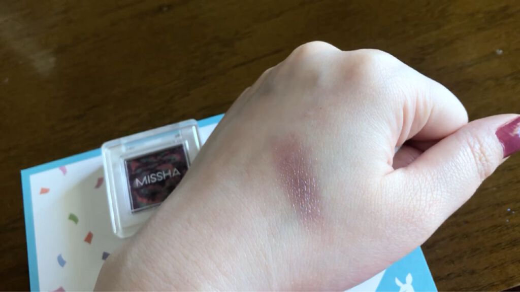 グリッタープリズム シャドウ/MISSHA/グリッターを使ったクチコミ（2枚目）