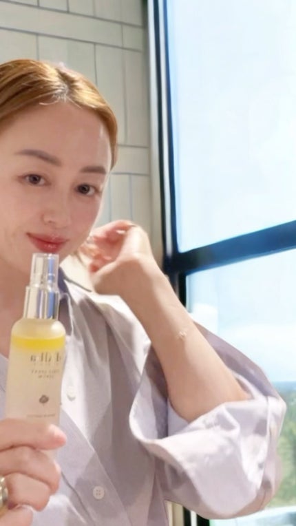 ダルバ ホワイトトリュフファーストスプレーセラム/ダルバ/ミスト状化粧水の人気ショート動画