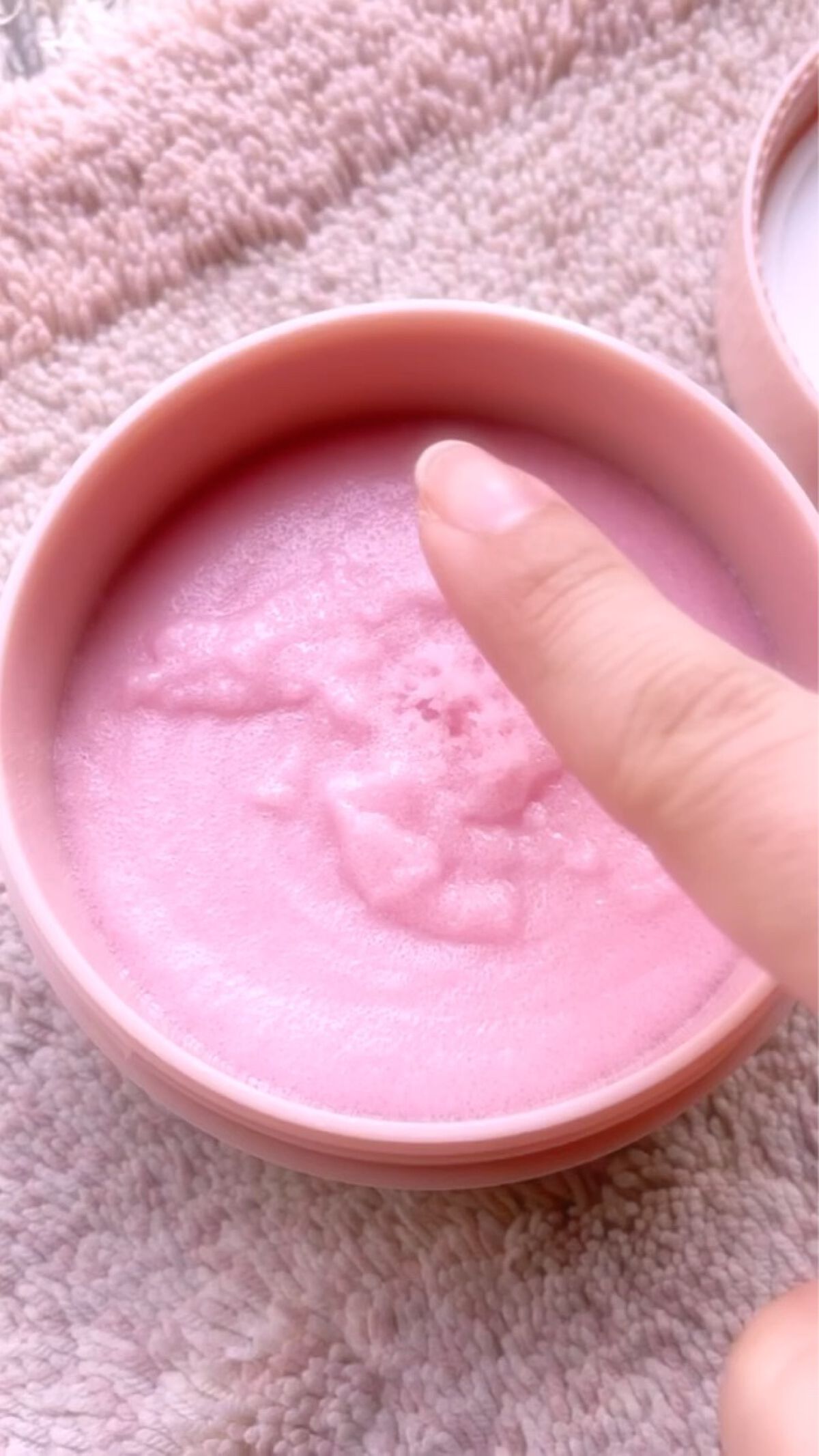 Q+Me スウィート ボム タラソ スクラブ/AGARISM/バストケア・ヒップケアを使ったクチコミ（3枚目）