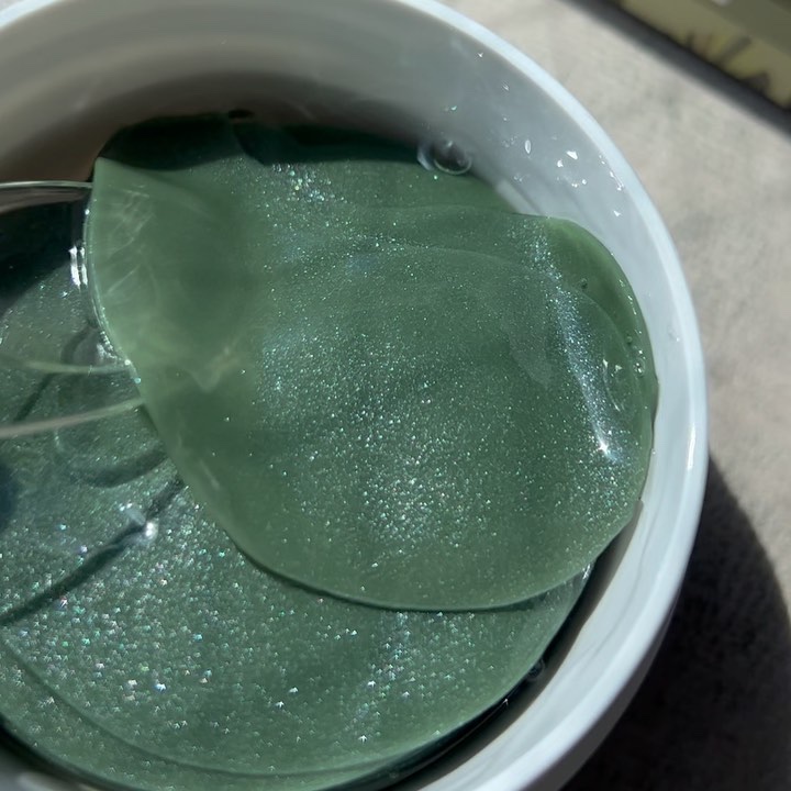 マッチャバイオームハイドロゲル アイパッチ/heimish/シートマスク・パックを使ったクチコミ（2枚目）