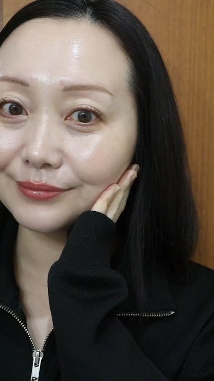 スパグロウUVトーンアップベース/fwee/化粧下地の人気ショート動画