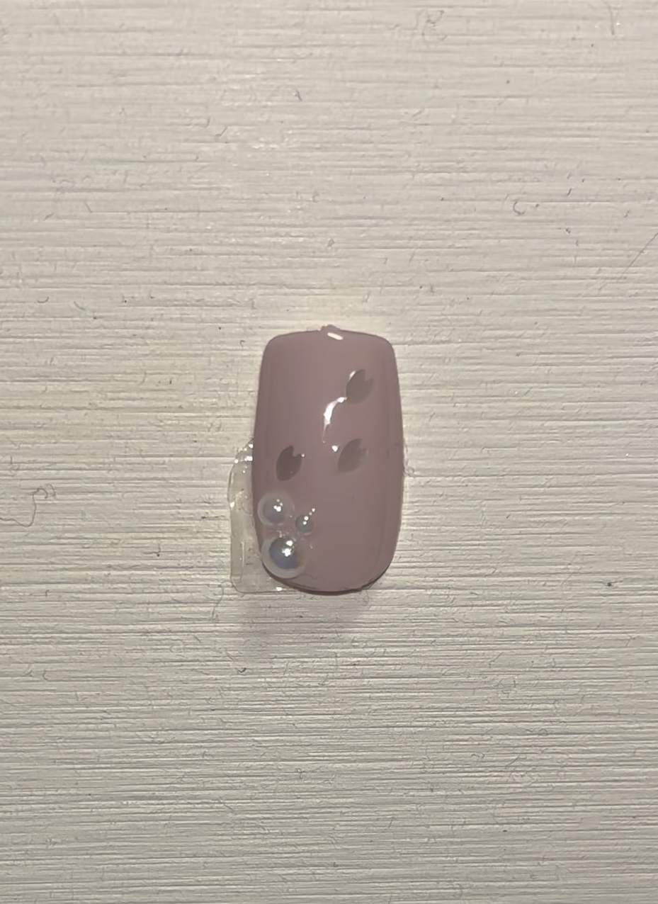 グリッター６個セット/DAISO/ネイルチップ・パーツの人気ショート動画